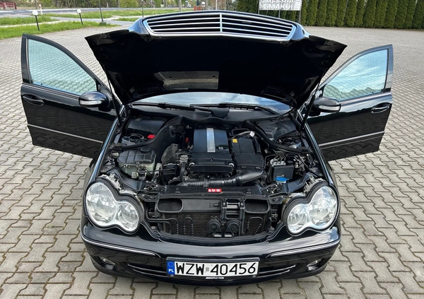 Mercedes-Benz Klasa C cena 22900 przebieg: 195777, rok produkcji 2005 z Krynki małe 529